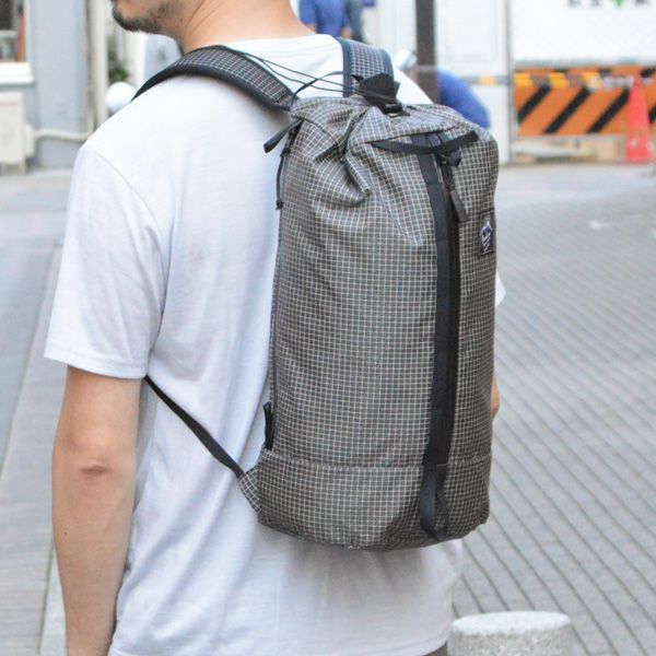 RawLow Mountain Works / Cocoon Pack Spectra｜ロウロウマウンテン 