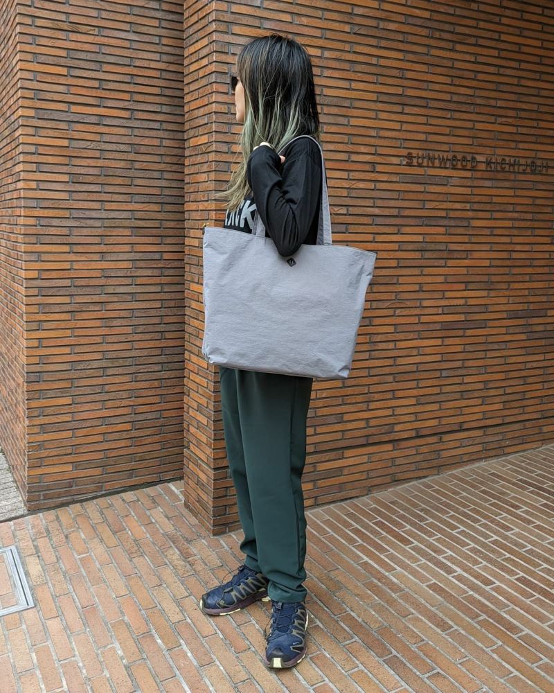 holo / Every Tote BB Edition｜ホロの通販 - BLACK BRICK