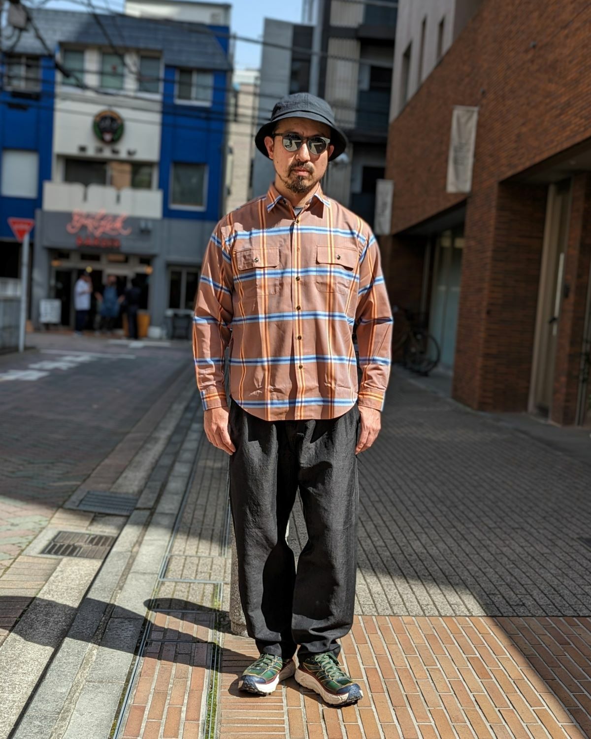 BROWN by 2-tacs / B29-S001 Regular collar｜ブラウンバイツータック 