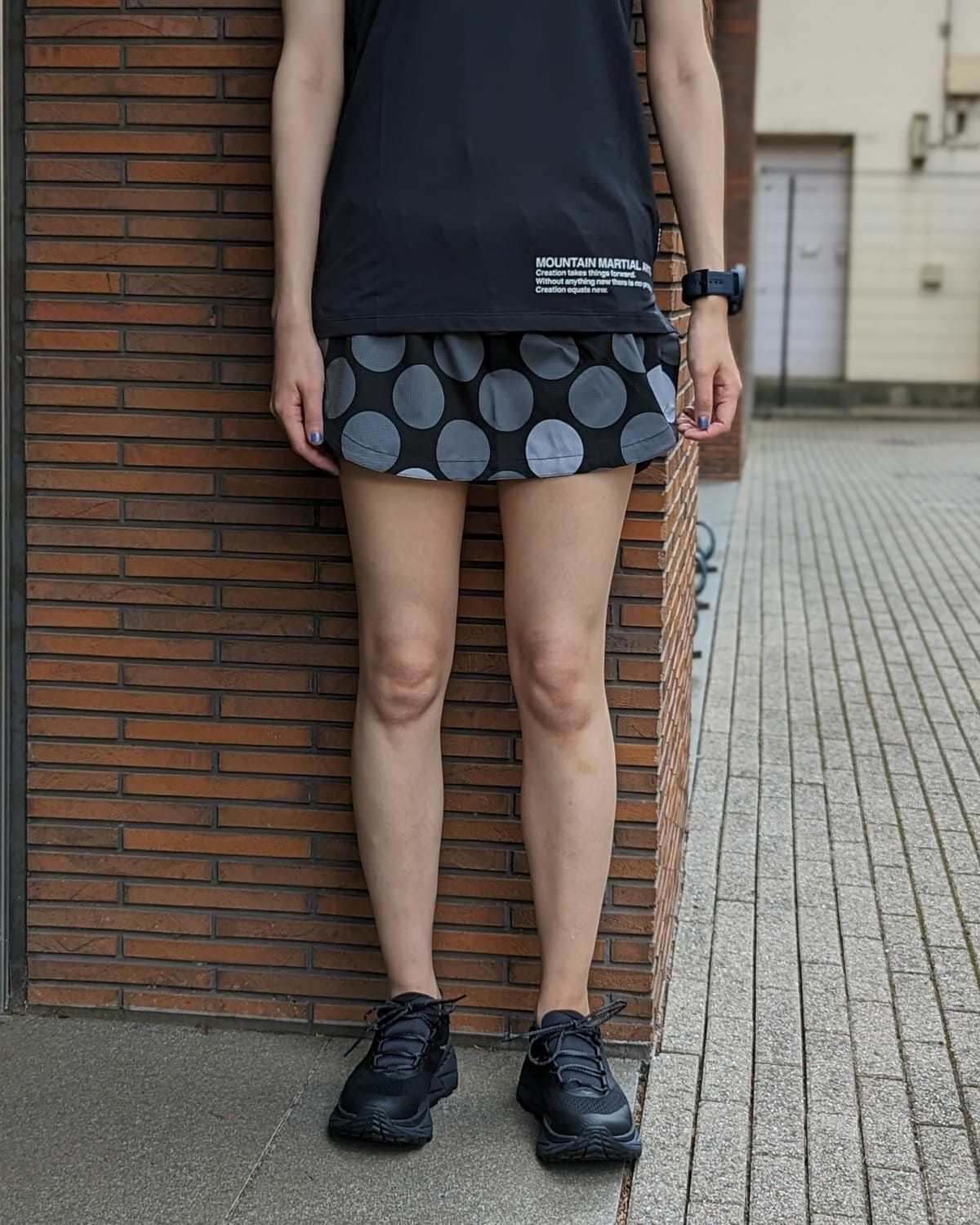 Mountain Martial Arts / Big Dot Side Slit Skirt｜マウンテン 