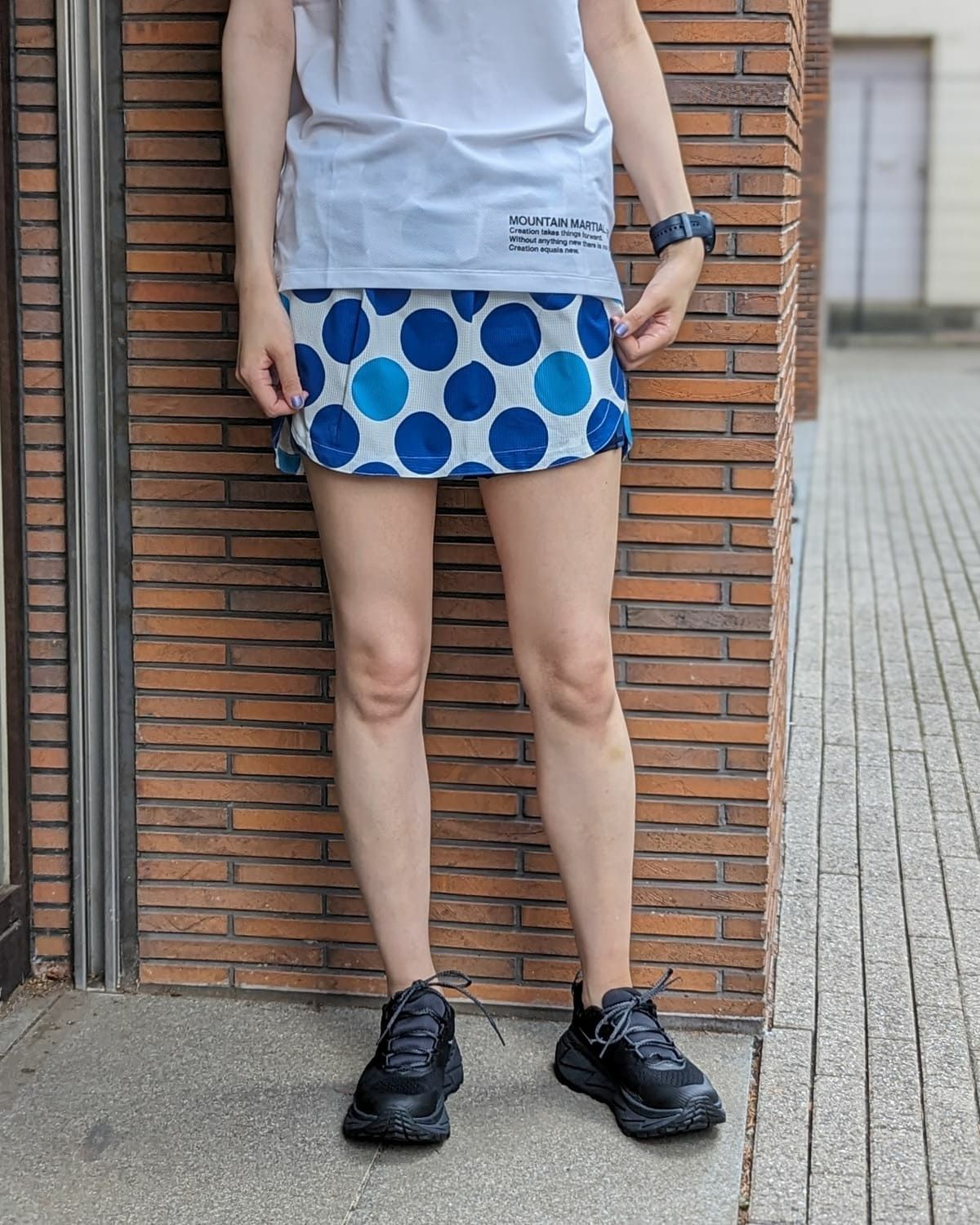 Mountain Martial Arts / Big Dot Side Slit Skirt｜マウンテン 