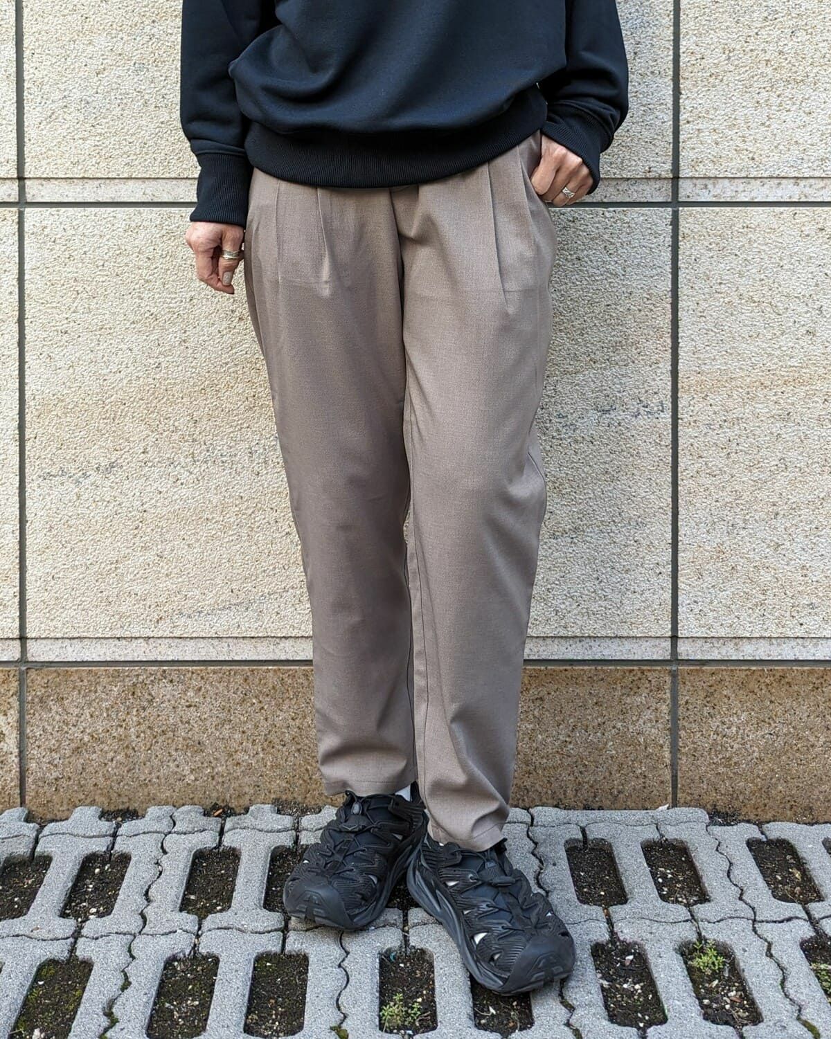 BLACK BRICK / Relax Tapered Pants（Women）｜ブラックブリックの通販 