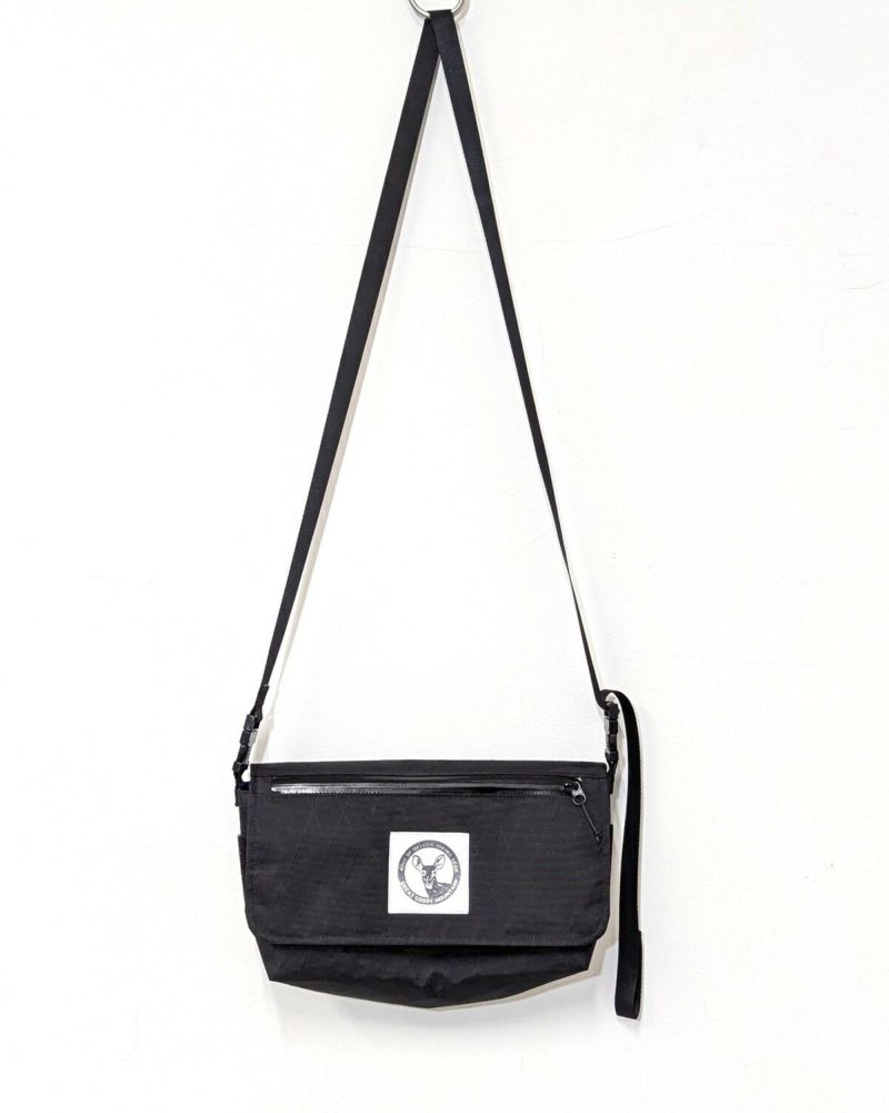 GREAT COSSY MOUNTAIN　グレートコッシーマウンテン　ロウガンズバッグ　Low-Guns Bag　ブラック　　サコッシュ　アウトドア GREAT COSSY MOUNTAIN / Low-Guns Bag Jr.｜グレートコッシー