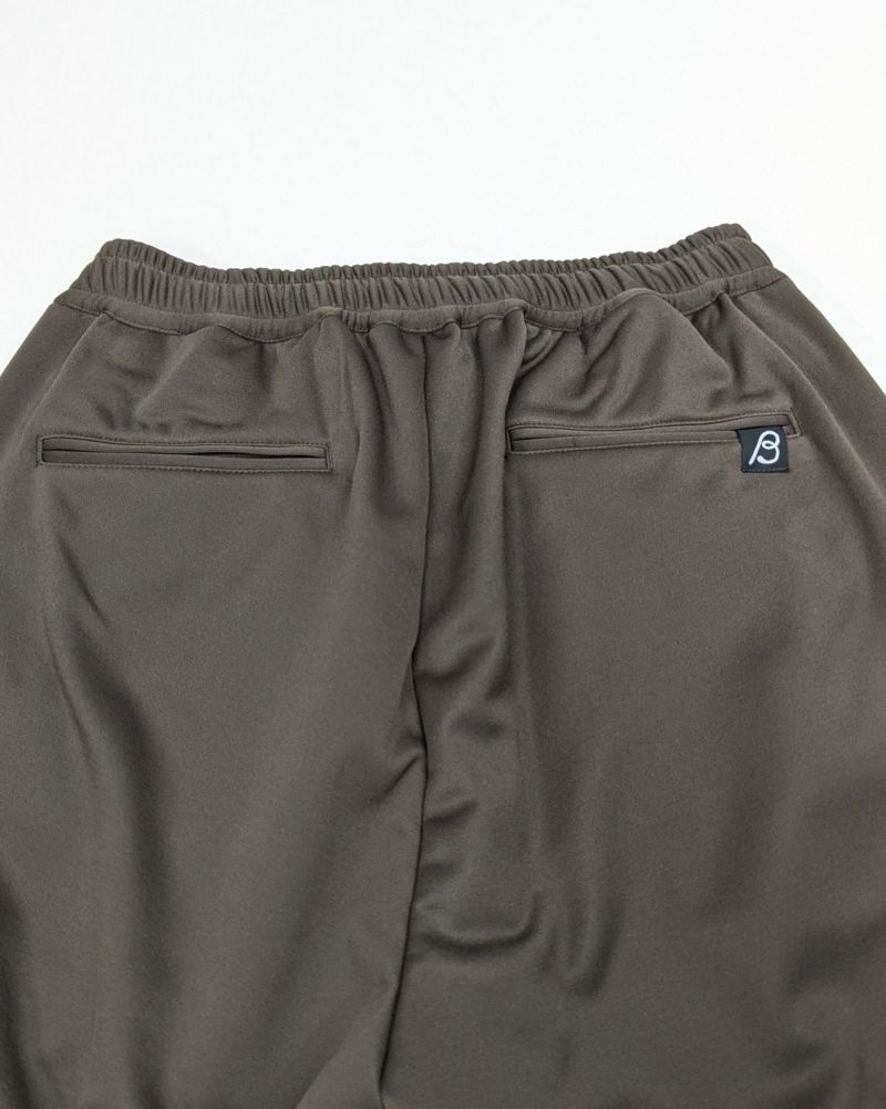 BLACK BRICK / Warm Relax Tapered Pants（Women）｜ブラック