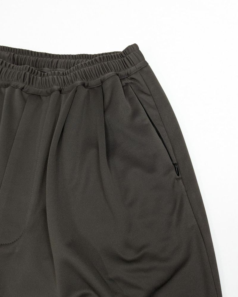 BLACK BRICK / Warm Relax Tapered Pants（Men）｜ブラック
