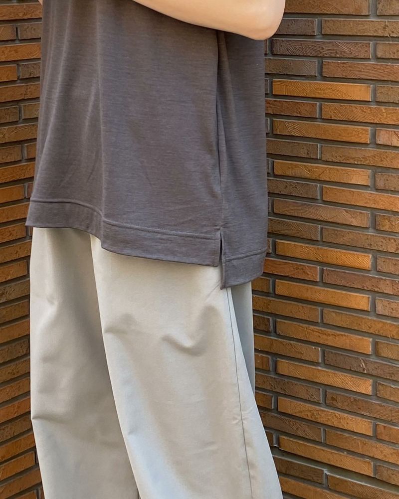 BLACK BRICK / Hybrid Merino Cover SleevelessHybrid 