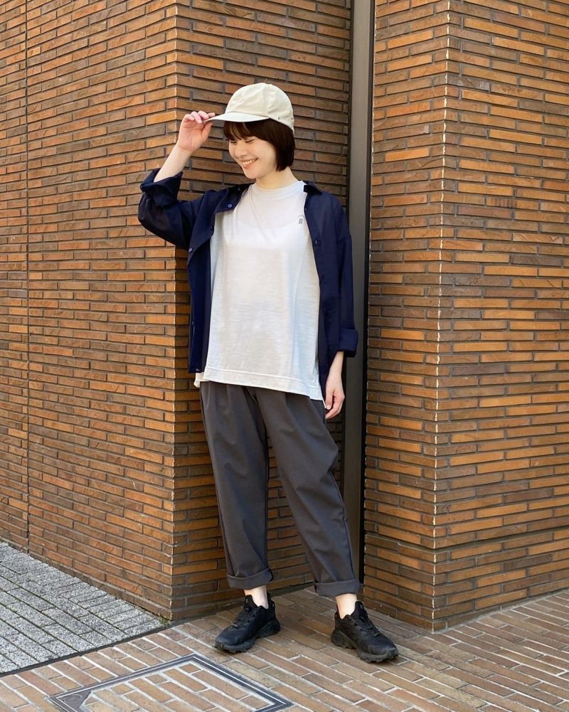 BLACK BRICK / Hybrid Merino Cover SleevelessHybrid 